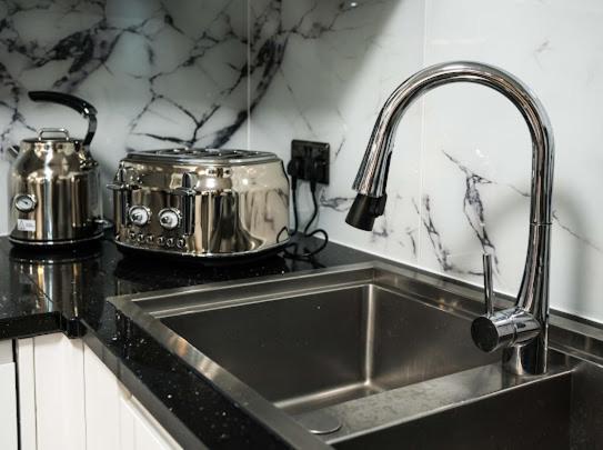 New Modern Hybrid 4 Bedroom 7 Bed 9 Guest Capacity Apartamento Londres